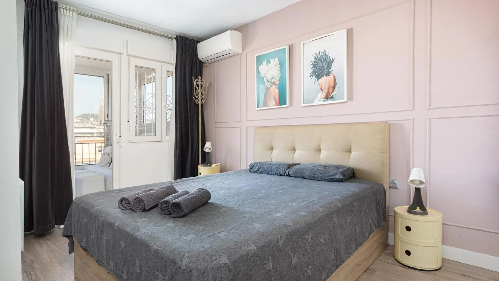 Fantastic View Penthouse Apartment Barcelona